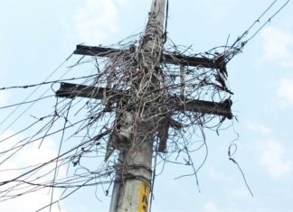 Cables sobre la ciudad: ¿Qué riesgos generan y por qué cuesta tanto retirarlos?