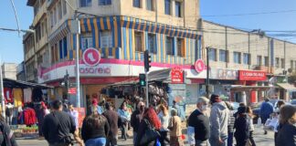 Minsal: positividad PCR cae al 0,98% por primera vez en pandemia, nuevamente con menos de 400 casos