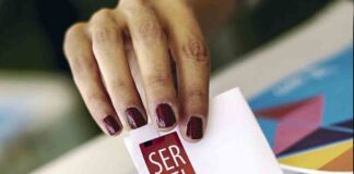Histórico: Servel estima que sobre 13 millones de electores votaron en plebiscito donde cayó Apruebo