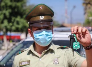 Ministro del Interior entrega en Graneros nuevos vehículos policiales para la región O’Higgins