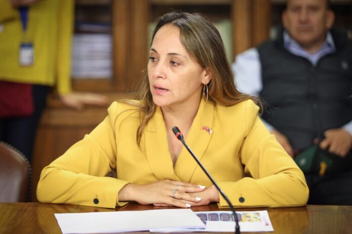 carla-morales3