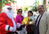 En Graneros todos los adultos mayores reciben regalo de navidad