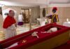 El Vaticano publicó las primeras imágenes del papa Francisco en su féretro