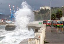 Por sistema frontal: Gobierno ordena desplegar casas de emergencia