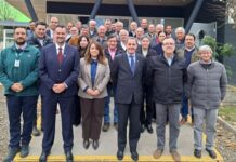 Ministro (s) de Agricultura encabeza mesa de trabajo que busca fortalecer la industria frutícola de la Región de O’Higgins