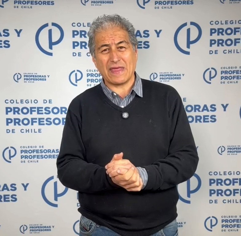 Mario Aguilar, Profesor, Pdte. Nacional Colegio de Profesores